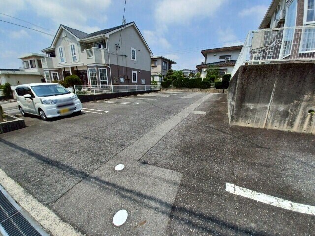 サンヒルズ大谷Ⅱの物件外観写真