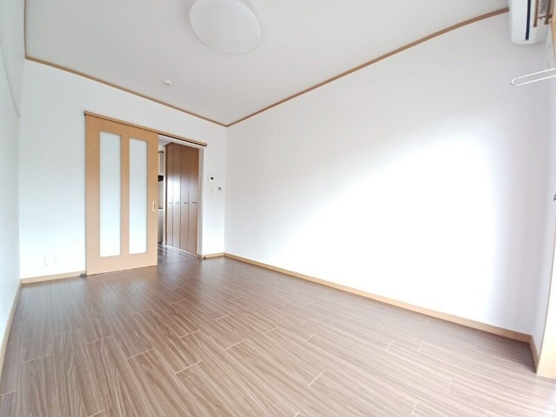 ノイハウスⅡの物件内観写真