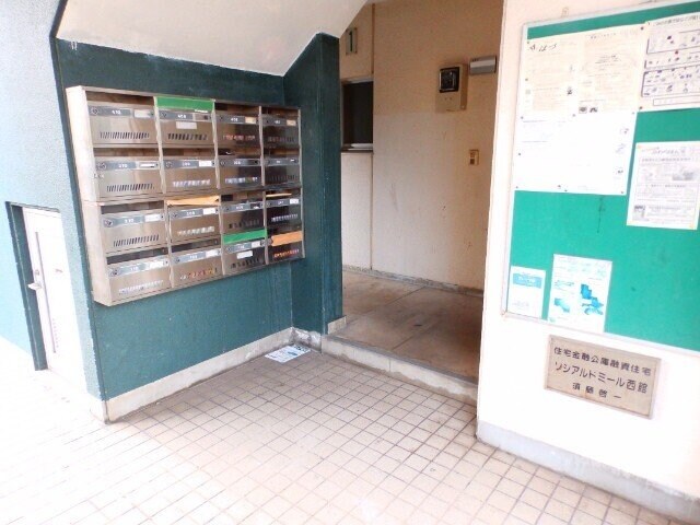 ソシアルドミール西館の物件外観写真