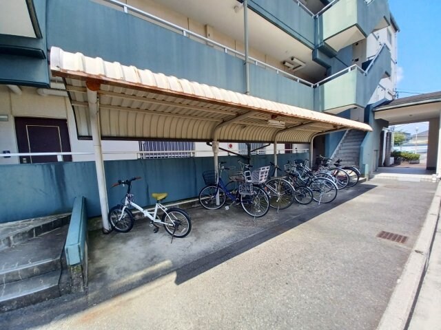 ソシアルドミール西館の物件外観写真