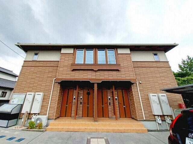 メゾンソーレの物件外観写真