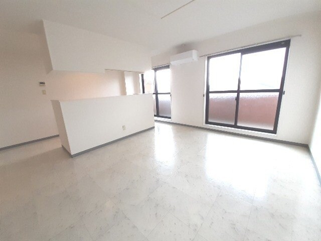 グランドヒルズの物件内観写真