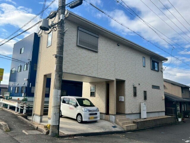 東富田町一戸建の物件外観写真