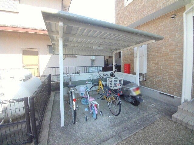 クルーセ　Ｂの物件外観写真