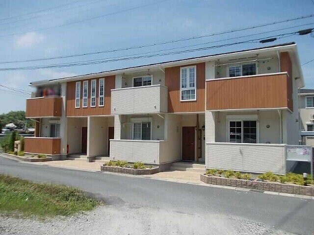 グランドゥスールⅠの物件外観写真