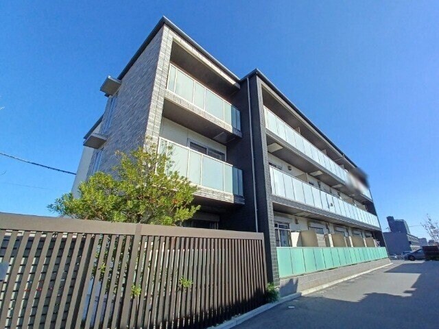 クレールエスパシオの物件外観写真