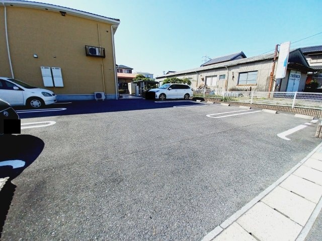 イエローフォレストの物件外観写真