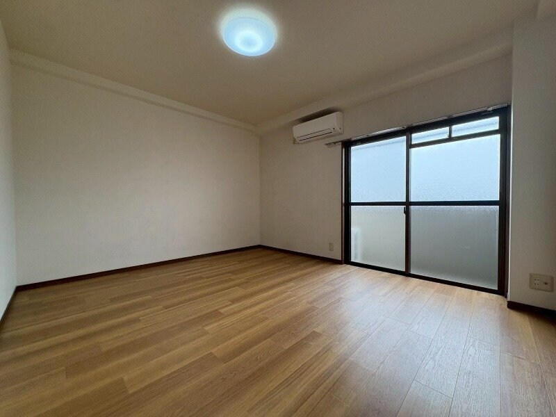 ＪＩＮハイツ生桑の物件内観写真