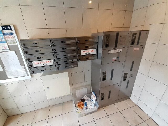 大晃マンションの物件外観写真