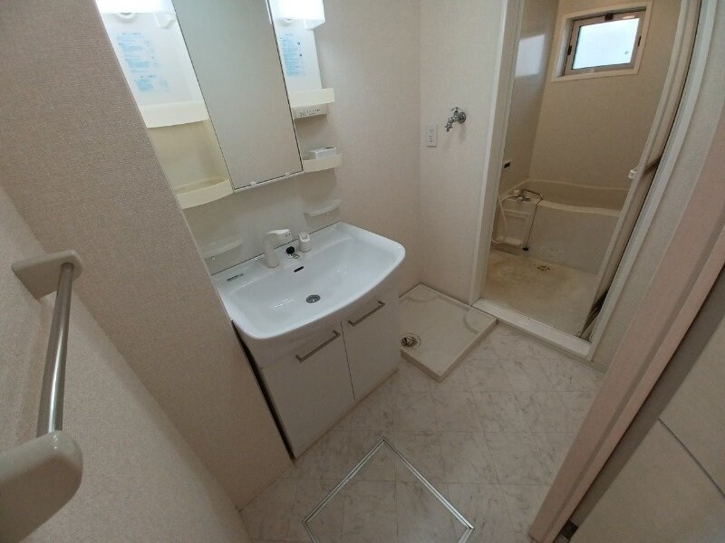 フィオーレ阿倉川　Bの物件内観写真