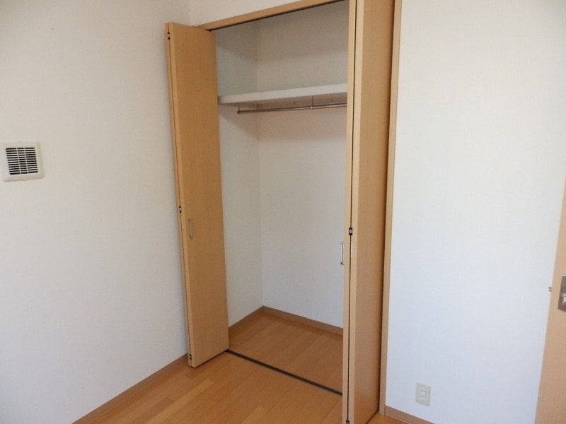 ｉＺｍ　ＨＩＮＡＧＡ　Ａ棟の物件内観写真