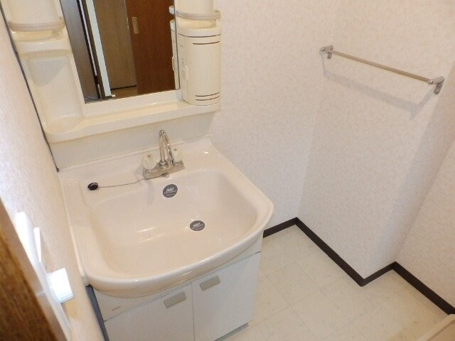 アーバンコア南浜田の物件内観写真