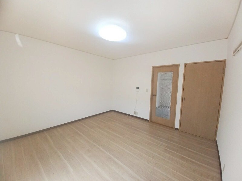 シャルム曙の物件内観写真