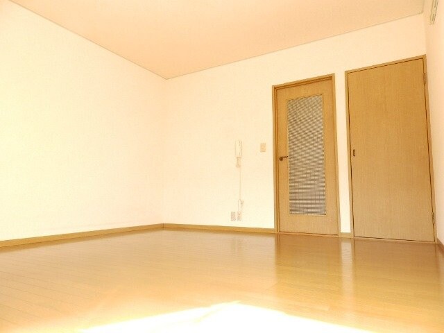 シャルム曙の物件内観写真