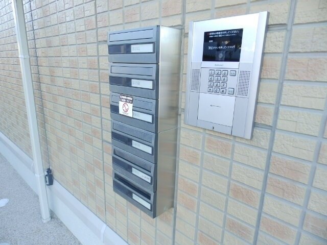 リビングタウン阿倉川　Bの物件外観写真