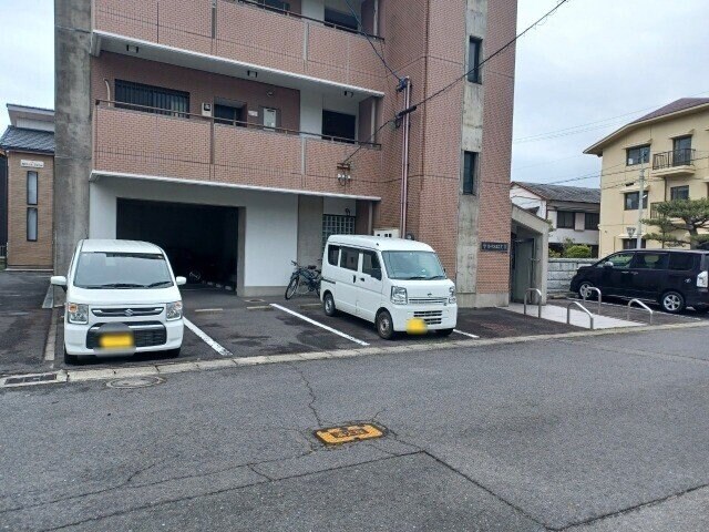 ローマンヒルズ太陽の物件外観写真