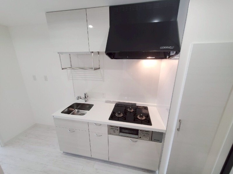 フィオレティーナ四日市の物件内観写真