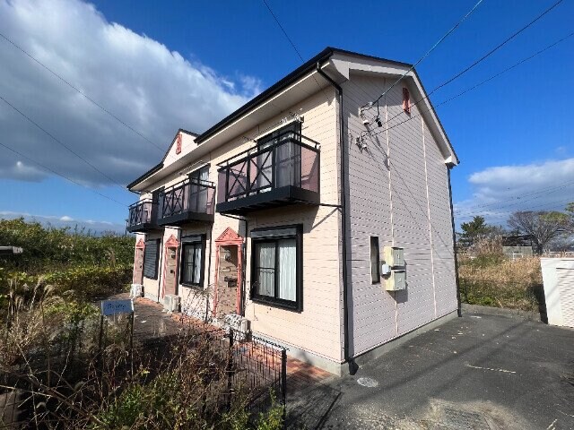 Ｐｒｉｍｅｒａ　Ｅの物件外観写真