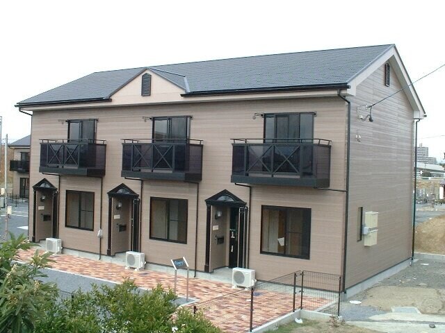 Ｐｒｉｍｅｒａ　Ｅの物件外観写真