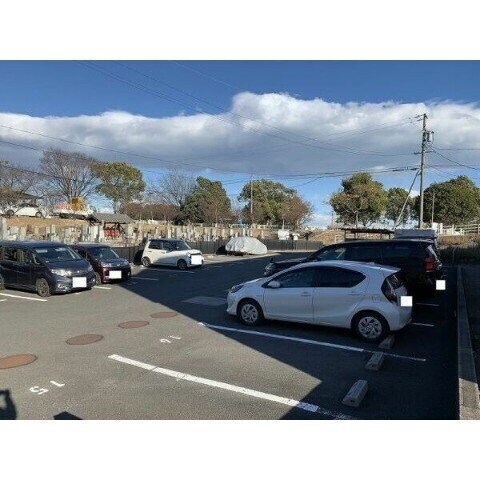 Ｐｒｉｍｅｒａ　Ｅの物件外観写真