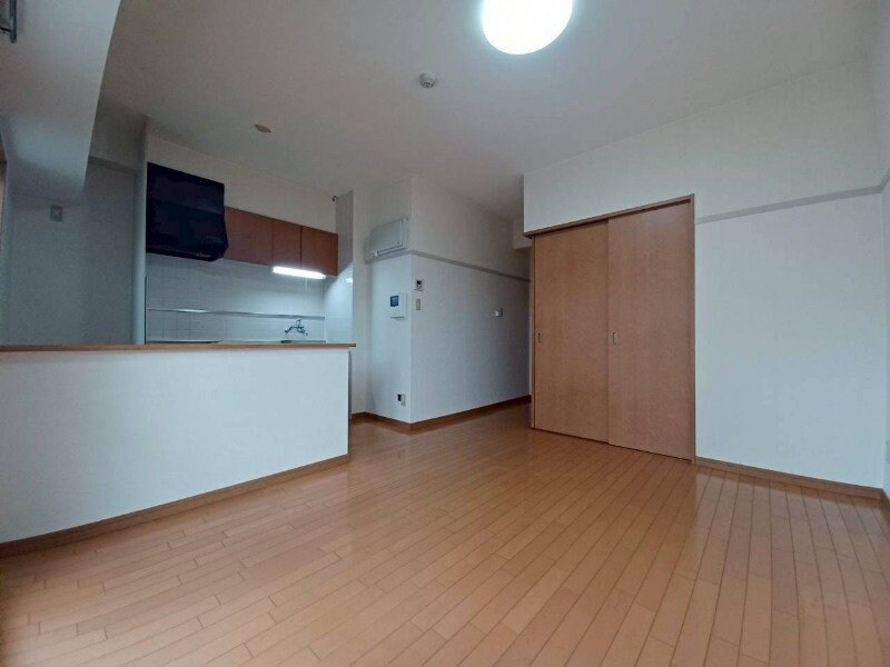 四日市エンブルコートの物件内観写真