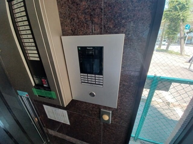 四日市エンブルコートの物件外観写真