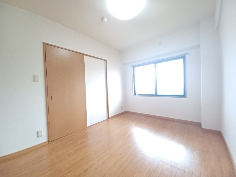 ＬＡ　ＶＩＥ　ＥＮ　ＡＩの物件内観写真