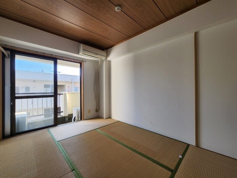 シュロス豊明の物件内観写真