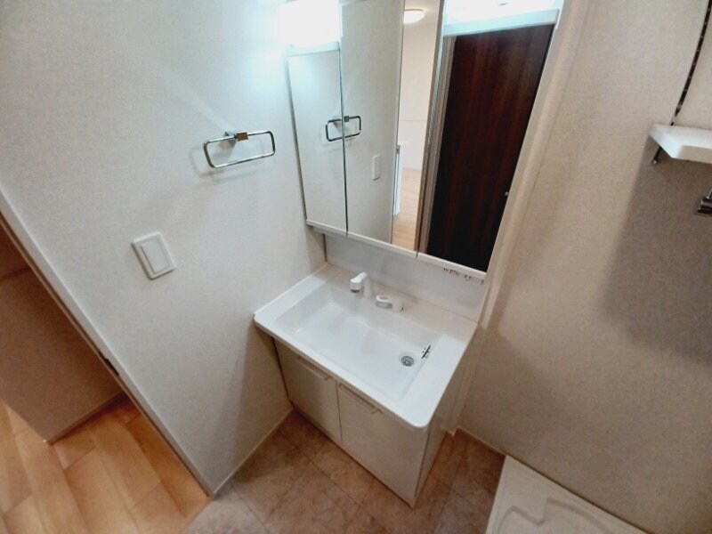 プリマヴェールⅢＢの物件内観写真