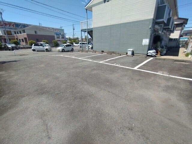 サニーコート日永の物件外観写真