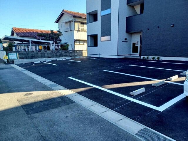 LECOCON四日市Ⅶの物件外観写真