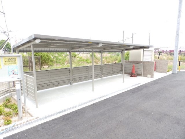 コージーハウスの物件外観写真