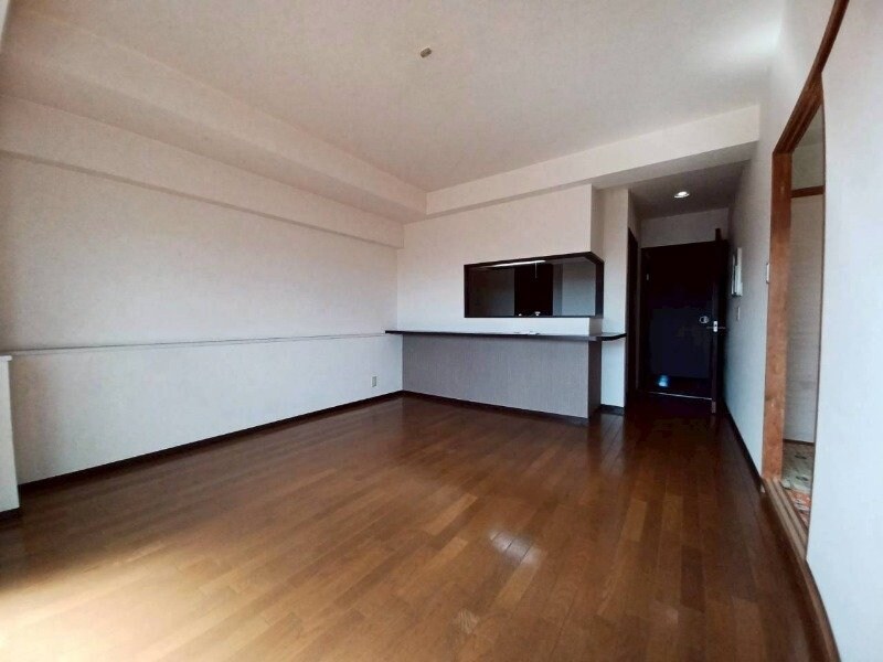 ライオンズマンション川原町の物件内観写真