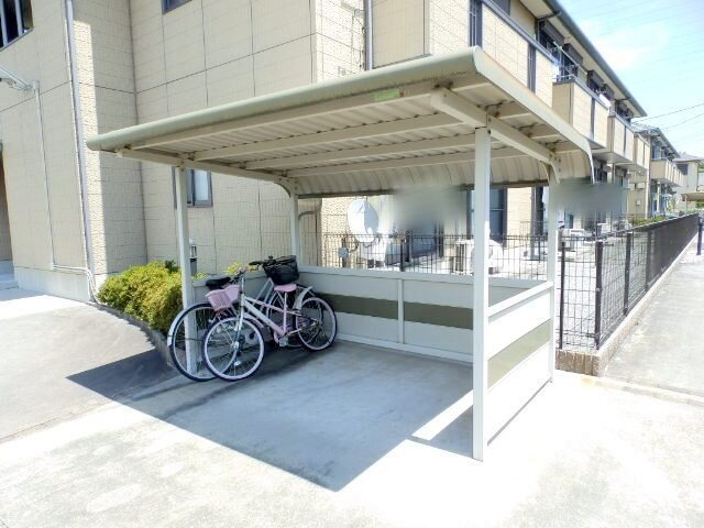 タウンＫＯＭＯ　Ａ棟の物件外観写真