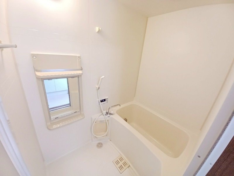 ファミールウツベ　Ⅲの物件内観写真