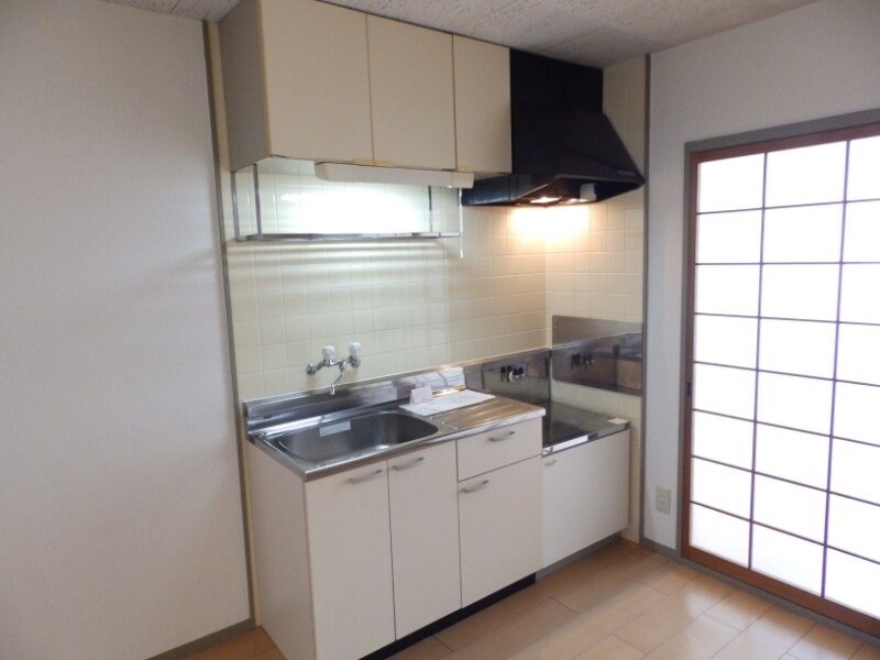 シティハイツ日野陵の物件内観写真