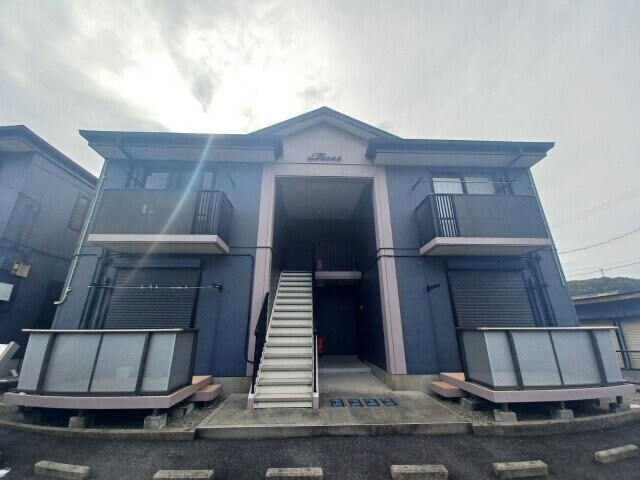 フォーレスＢの物件外観写真