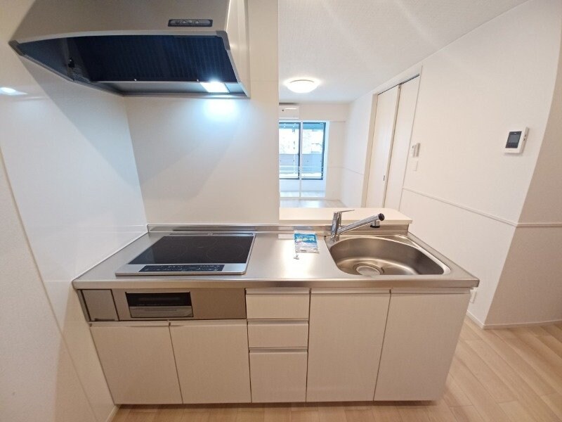 プリマヴェールⅢAの物件内観写真