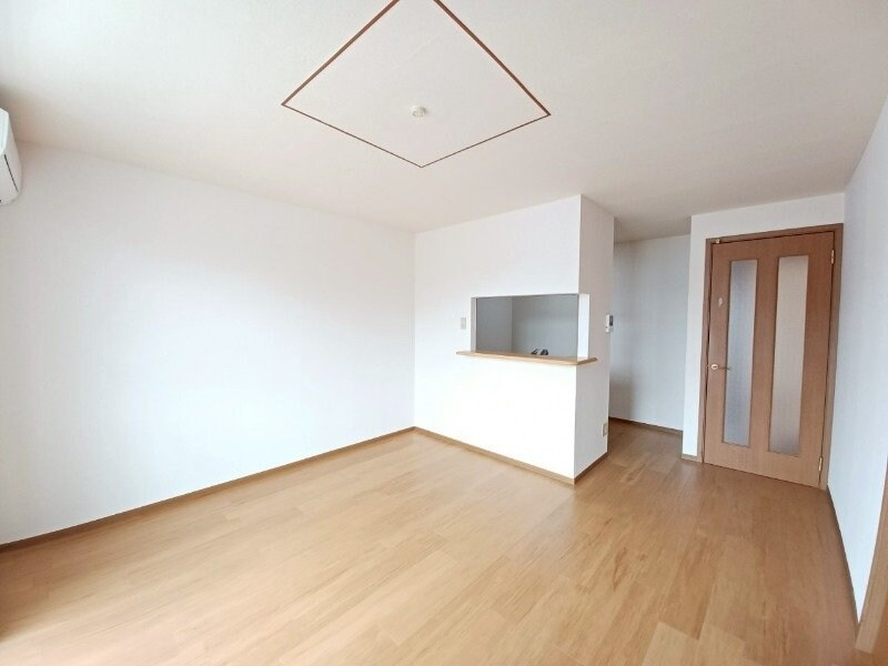 ファミールウツベ　Ⅲの物件内観写真