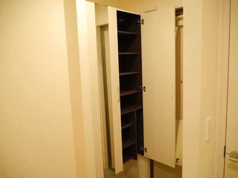 フィオーレ松本　B棟の物件内観写真