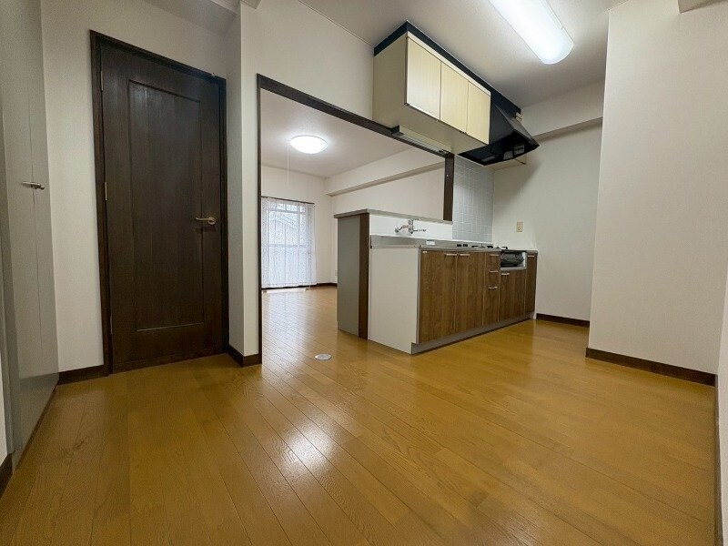 ローマンヒルズ太陽の物件内観写真