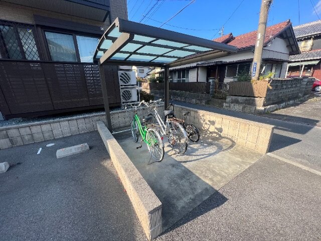 赤堀駅 徒歩5分 1階の物件外観写真