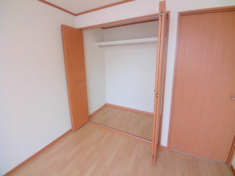 サープラス石塚Ｂの物件内観写真