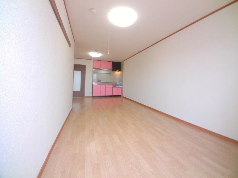 サープラス石塚Ｂの物件内観写真