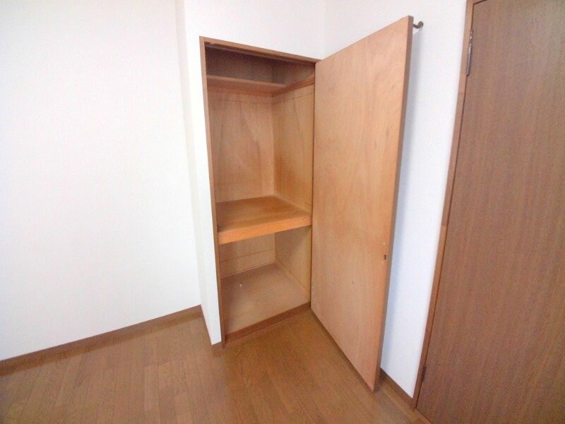 サープラス石塚Ｂの物件内観写真