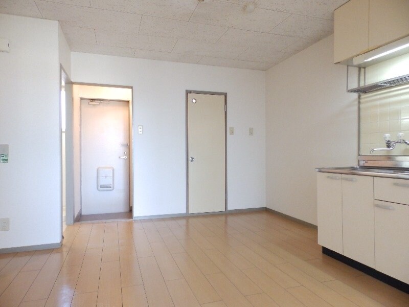 シティハイツ日野陵の物件内観写真