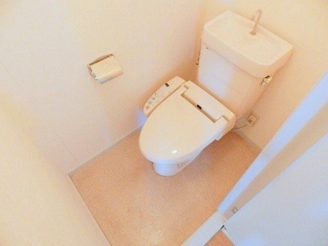 ノーブルタウンの物件内観写真