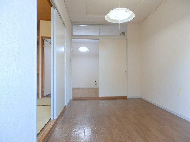 ノーブルタウンの物件内観写真