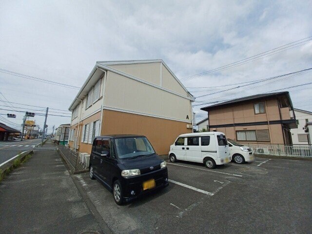 グランシャリオ日永西　A棟の物件外観写真