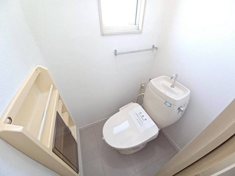 グランシャリオ日永西　A棟の物件内観写真